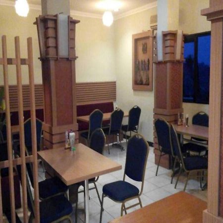Hotel Cihampelas 1 Bandung Dış mekan fotoğraf