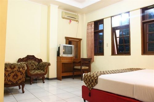 Hotel Cihampelas 1 Bandung Dış mekan fotoğraf